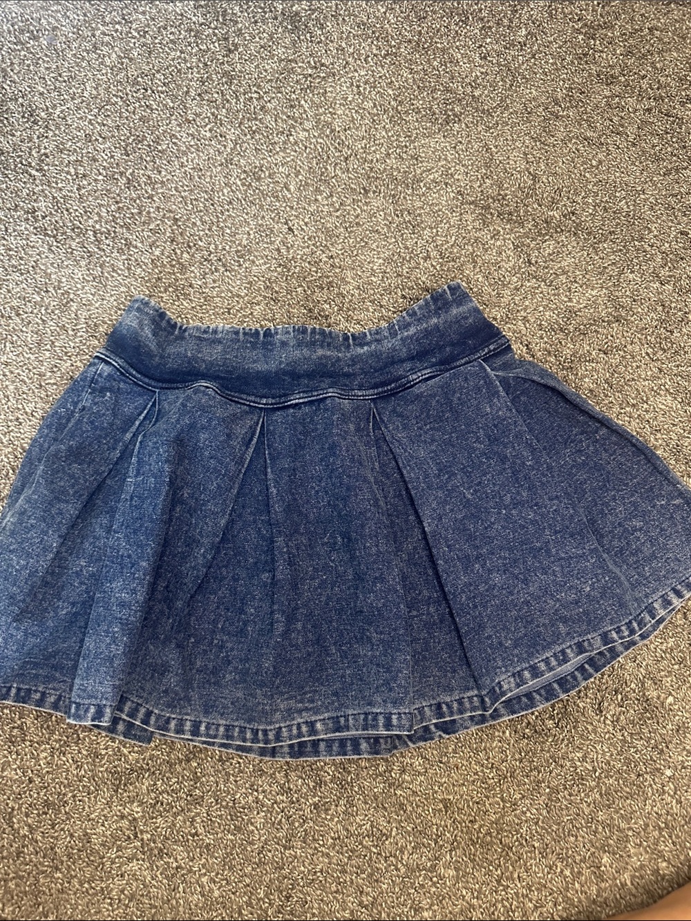 Denim Pleated Mini Skirt in Dark Blue